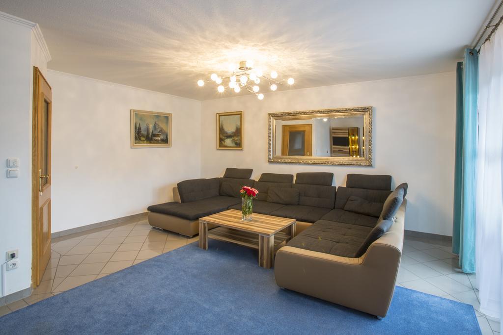 Golden Gapa Central Duplex Apartment 2 Garmisch-Partenkirchen Room photo